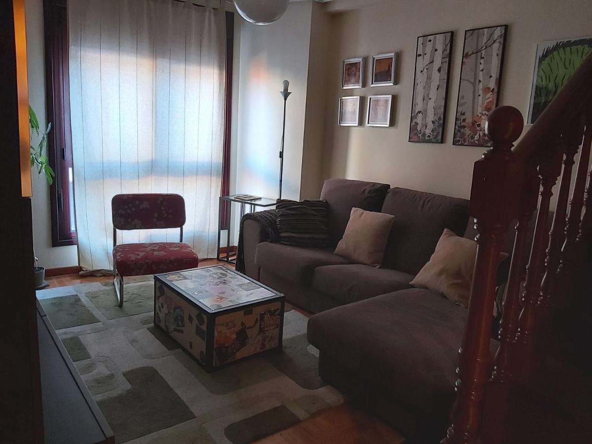 Апартаменти El Duplex De Tyla Хіхон Екстер'єр фото